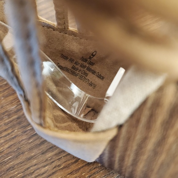 DV Dolce Vita Adira Strappy Knot Suede Sandal Womens Sz 9 Block Heel- Urban Chic - Picture 9 of 11